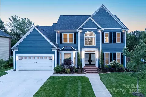 6400 Morningsong Ln, Charlotte, NC 28269