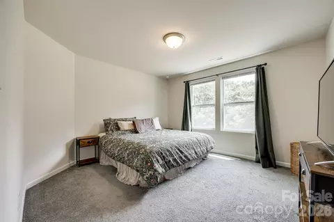 Bedroom - 415 Kickapoo Ave, Gastonia, NC 28056 photo 3 of 4