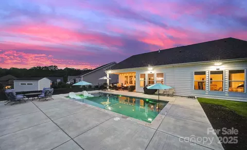 Exterior - 3255 Split Rail Ln, Lancaster, SC 29720 photo 8 of 8