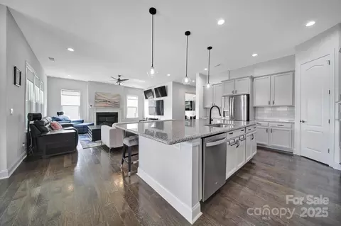 Kitchen - 3255 Split Rail Ln, Lancaster, SC 29720 photo 3 of 4