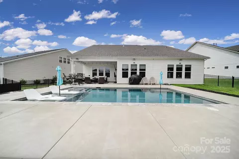3255 Split Rail Ln, Lancaster, SC 29720