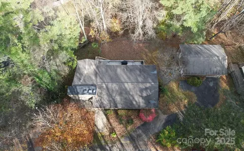 231 Highlands Loop, Maggie Valley, NC 28751