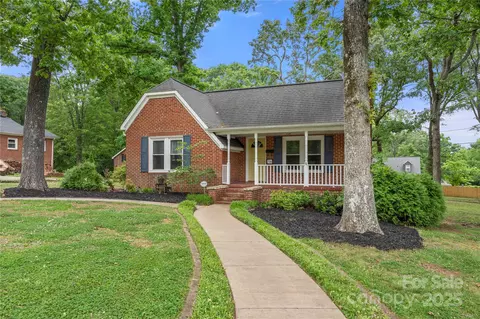 725 W Graham St, Shelby, NC 28150