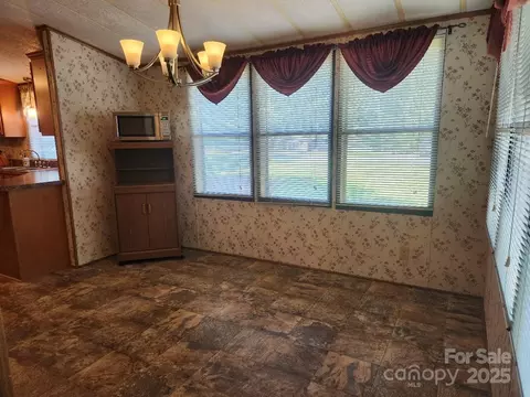 2461 Ridgecrest Dr, Stanley, NC 28164 photo 13