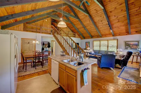 53 Chestnut Ridge Rd, Spruce Pine, NC 28777 photo 11