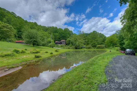 53 Chestnut Ridge Rd, Spruce Pine, NC 28777 photo 5