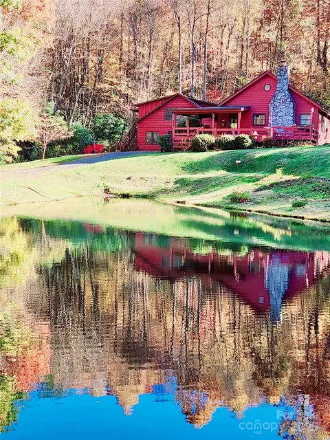 53 Chestnut Ridge Rd, Spruce Pine, NC 28777 photo 3