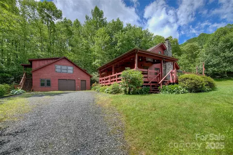 53 Chestnut Ridge Rd, Spruce Pine, NC 28777 photo 2