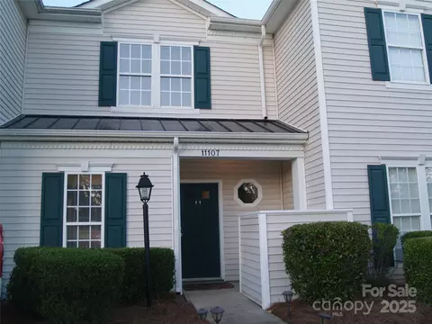 11107 Lions Mane St, Charlotte, NC 28273