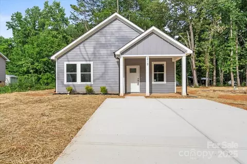 213 E Division Ave, East Spencer, NC 28039