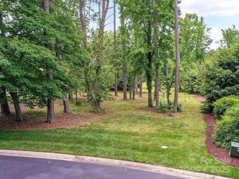 118 Gatlin Knl, New London, NC 28127