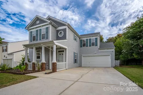 12719 Walking Stick Dr, Charlotte, NC 28278