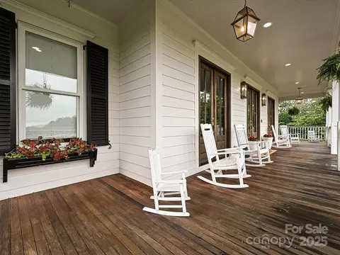 735 Davidson Run Ln, Davidson, NC 28036 photo 3