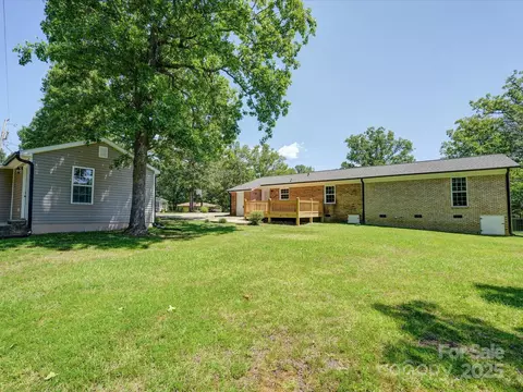 1306 Abbey Ct, Lancaster, SC 29720 photo 25
