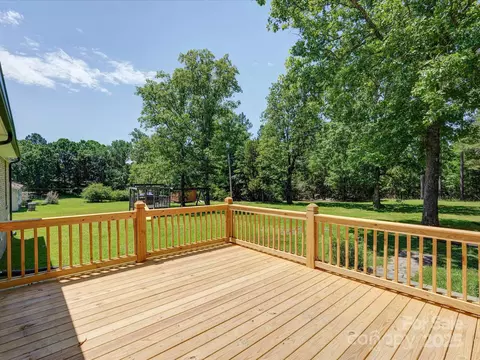 1306 Abbey Ct, Lancaster, SC 29720 photo 28