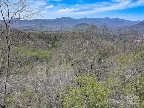 37 Old Greybeard 78 Loop #78, Black Mountain, NC 28711