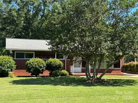 1412 Beverly Ave, Shelby, NC 28152