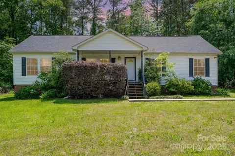 321 Woodcrest Dr, York, SC 29745