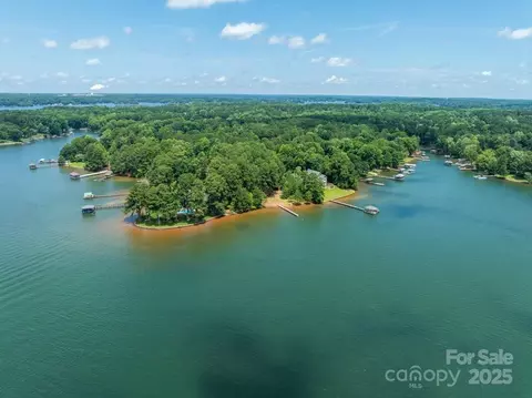 419 Kemp Rd, Mooresville, NC 28117