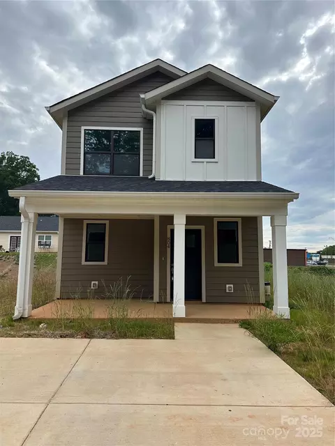 804 3rd Street Sw Pl SW, Hickory, NC 28602