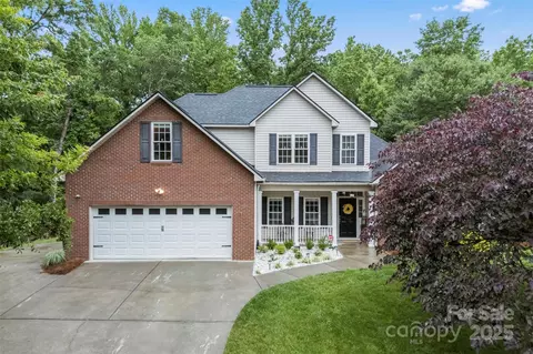 1730 Eden Glen Dr, Dallas, NC 28034