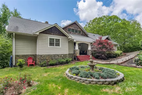 1706 Rock House Cove Rd, Clyde, NC 28721