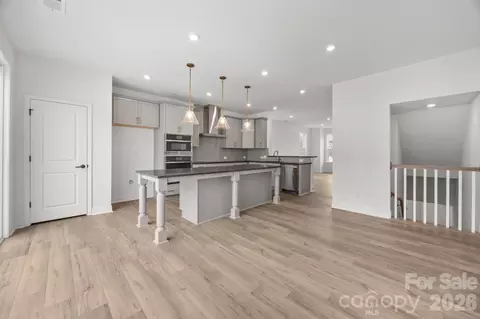 3225 Drift St, Charlotte, NC 28278