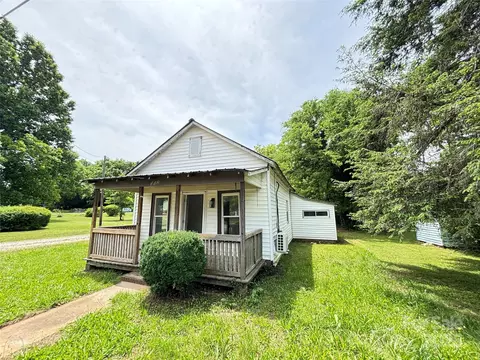 502 E Main St, Cleveland, NC 27013