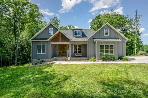 5215 Star Magnolia Ct, Clover, SC 29710