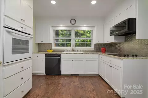 Kitchen - 2618 Pineview Dr, Lancaster, SC 29720 photo 1 of 1