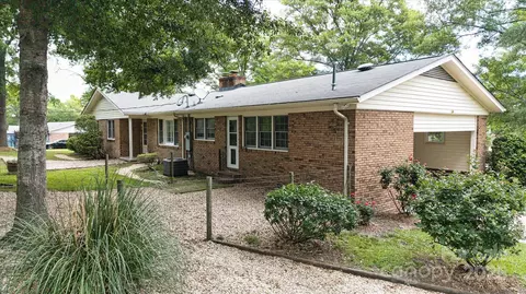 Exterior - 2618 Pineview Dr, Lancaster, SC 29720 photo 3 of 10