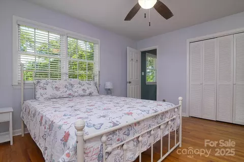 Bedroom - 2618 Pineview Dr, Lancaster, SC 29720 photo 2 of 6