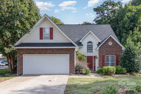 3428 Cranberry Nook Ct, Charlotte, NC 28269