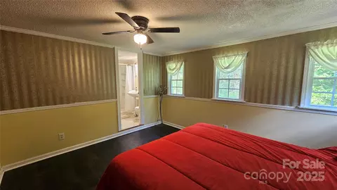 Bedroom - 140 Dalu Ln, Harmony, NC 28634 photo 1 of 2