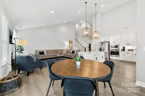 6261 Six String Ct, Fort Mill, SC 29708 photo 9