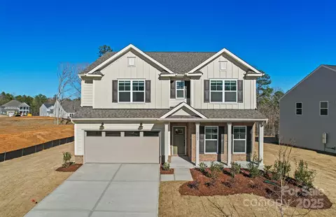 1048 Waxhaw Crossing Dr, Waxhaw, NC 28173