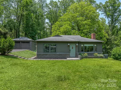 90 W Skyland 1 Cir #1, Asheville, NC 28804