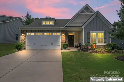 5079 Skyfest Dr, Charlotte, NC 28215