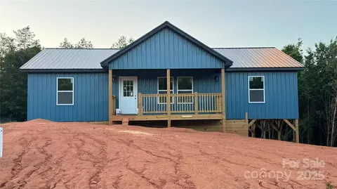 1338 Gallatin Ln, Hudson, NC 28638