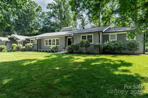 1035 15th Nw Ave NW, Hickory, NC 28601