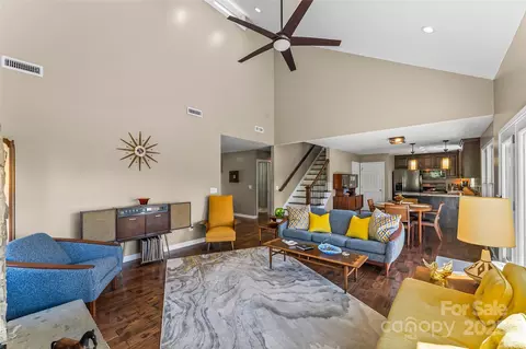 Living - 2508 Wolf Pit Rd, Morganton, NC 28655 photo 4 of 8