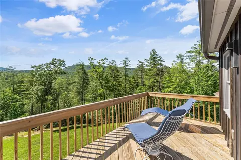 Exterior - 2508 Wolf Pit Rd, Morganton, NC 28655 photo 3 of 9