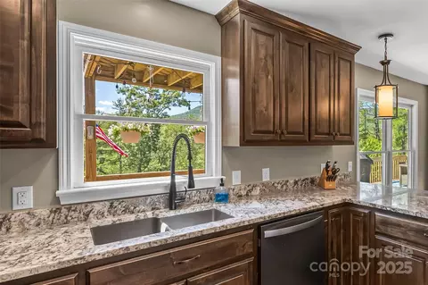 Kitchen - 2508 Wolf Pit Rd, Morganton, NC 28655 photo 3 of 5