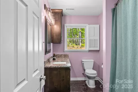 Bath - 2508 Wolf Pit Rd, Morganton, NC 28655 photo 3 of 4