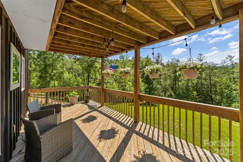 Exterior - 2508 Wolf Pit Rd, Morganton, NC 28655 photo 4 of 9