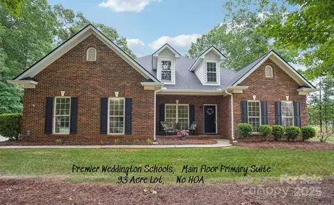 105 Prairie Rose Ct, Waxhaw, NC 28173