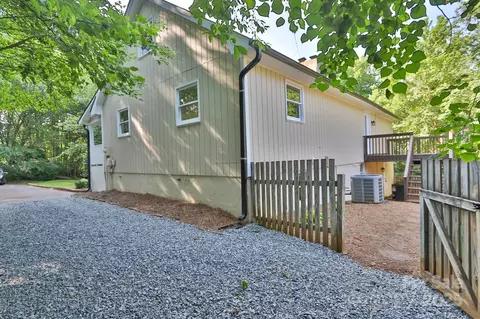 Exterior - 196 Epping Rd, Clemmons, NC 27012 photo 6 of 7
