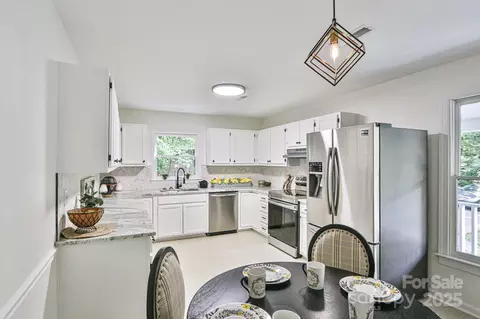Kitchen - 196 Epping Rd, Clemmons, NC 27012 photo 5 of 5