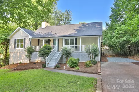 196 Epping Rd, Clemmons, NC 27012