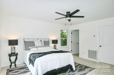 Bedroom - 196 Epping Rd, Clemmons, NC 27012 photo 3 of 7